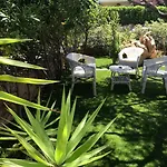 Le Del Mare Villa *